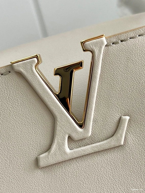 Affordable CAPUCINES VUITTON LOUIS BB 0816